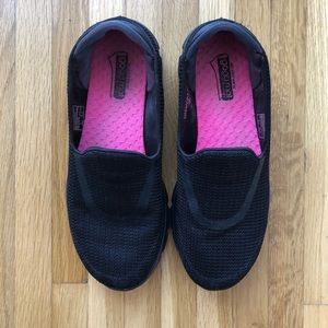 Ladies Sketchers Slip-on Sneakers